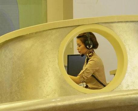 重庆一餐厅装潢仿空客A380