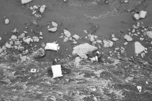 陶伟使用的被褥等物品被丢弃