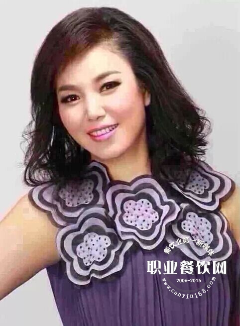 快看！我们的保洁阿姨都是大美女！