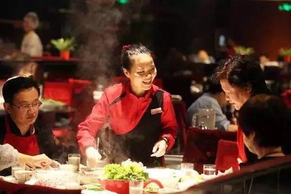 当之无愧的“宇宙火锅中心”，重庆为什么没有海底捞的分店？