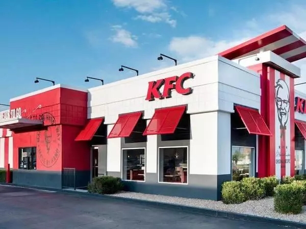 女员工上班时无法给孩子喂奶，KFC被判赔偿1000万元