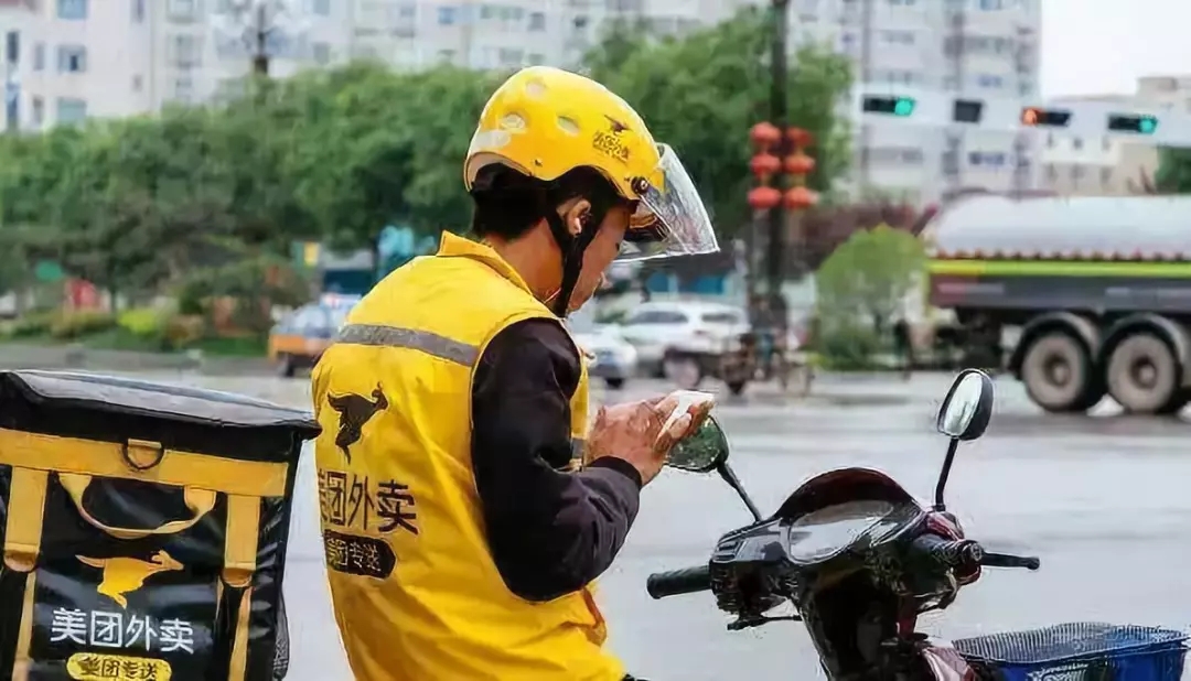 被外卖“搞垮”的餐饮人，出路在何方？