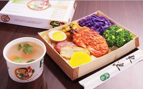 25日，武汉餐饮外卖数量达13万单……