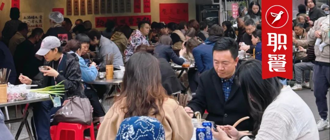 千亿米线赛道杀出新物种!它用 有料 米线,10平小店日营业额破2万