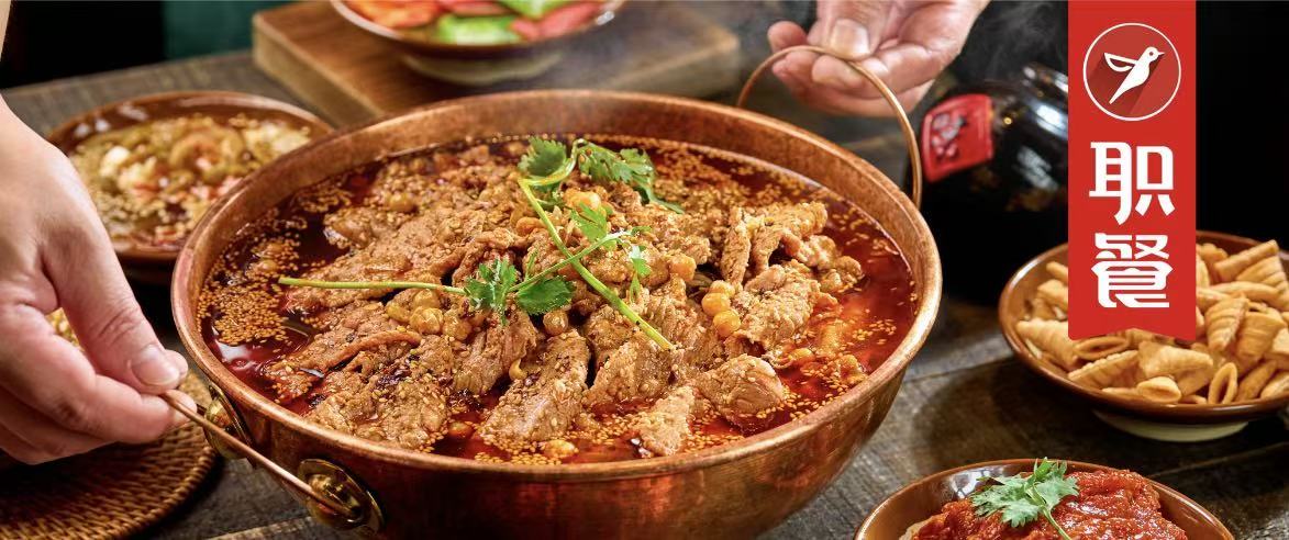 70平小店月入50万！它靠一碗牛肉冒菜，在商场杀疯了