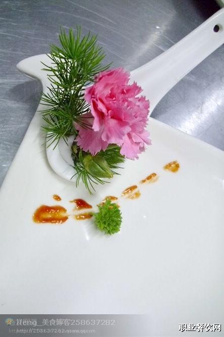 菜品盘头造型