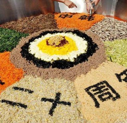 韩国厨师沈阳制作可供2000人享用拌饭