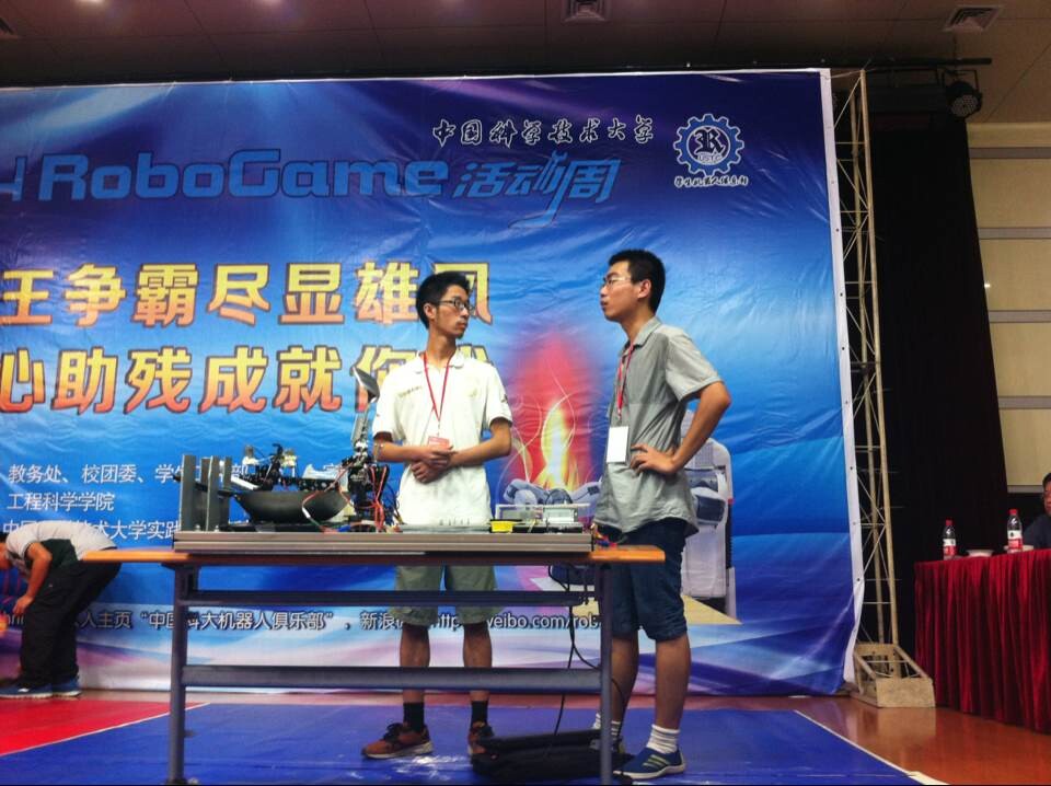 中科大2014RoboGame启幕 厨师机器人一次可做42个煎蛋