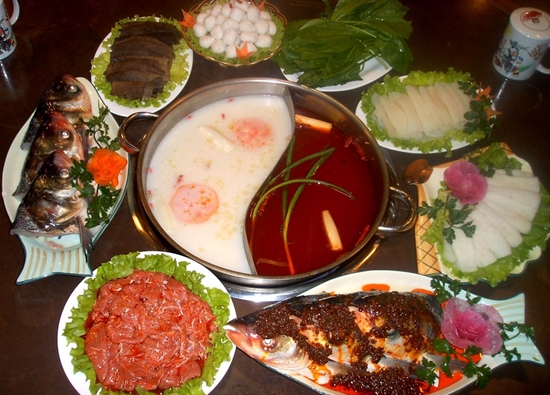 英国食评家竟然说中式火锅不好吃像鞋皮！