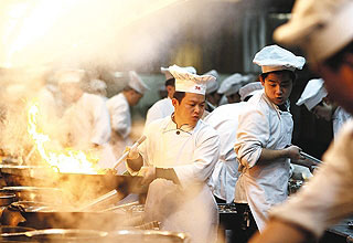 中国1.2万亿餐饮市场谁为老大