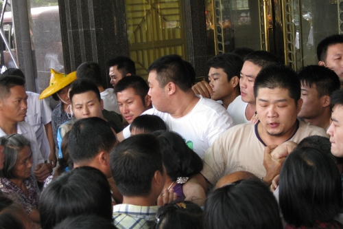 泉州铂金酒店|泉州|坠楼|现场