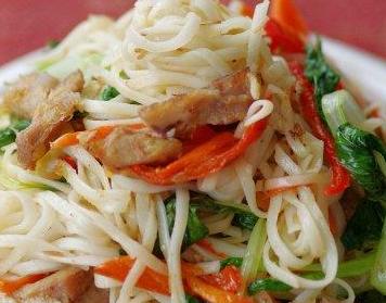 什锦羊肉炒面的做法