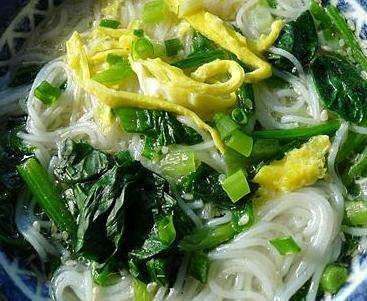 菠菜蛋丝面的做法